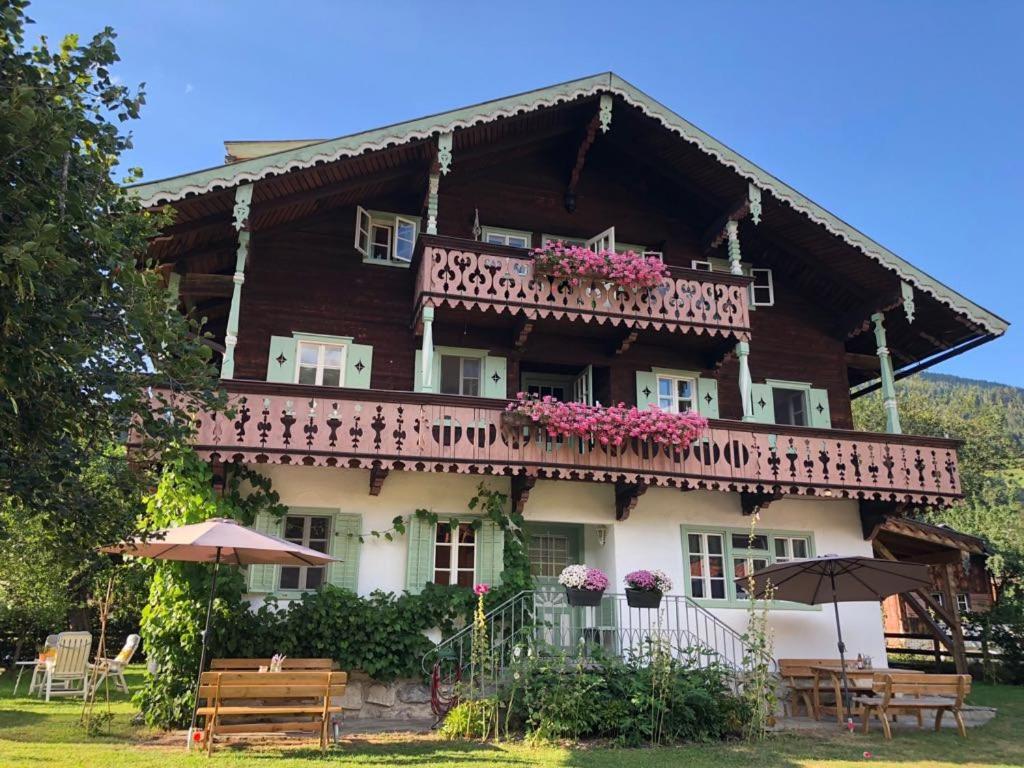 Villa Zeppelin - App Bergkristall Bramberg am Wildkogel Exteriör bild